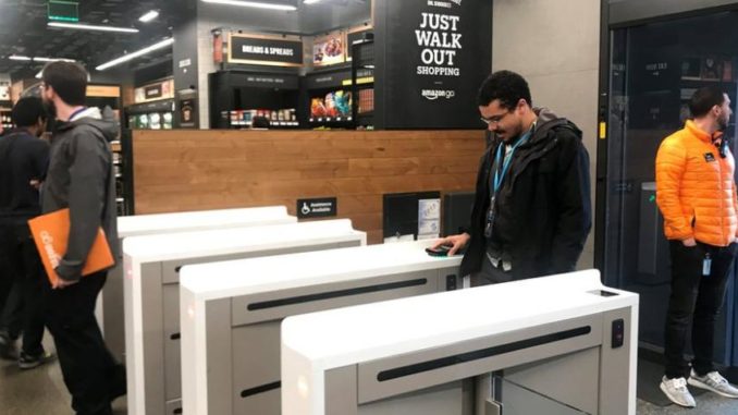 El supermercado inteligente de Amazon Que no necesita cajas de pago || El Hispano News